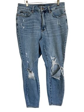 Judy Blue JB88426 Distressed Skinny Jeans Women’s Size 16W Light Wash Denim